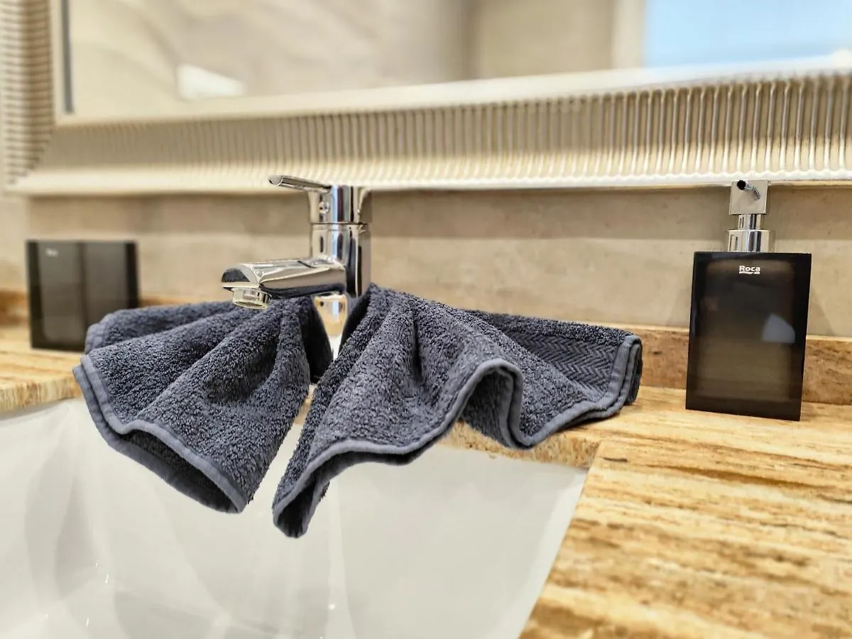 Santa-Clara-Blue Horizon Front Line Apartment By Namaste Elite Torremolinos 0*,